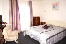 MAISON TRADITIONNELLE 6 CHAMBRES