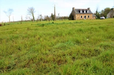 JOLIE MAISON EN PIERRE A RENOVER