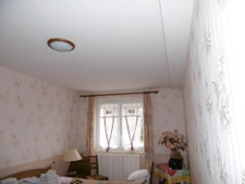 maison au calme avec 5 hectares. 5 ch. 700 m2 de dépendances