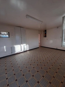  Maison, annexe, terrain aux portes du Mans