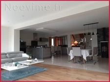 maison familiale 4 chambres et 2 bureaux