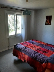 maison de 2 chambres et 1 bureau