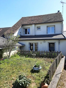 maison en bon état avec jardin