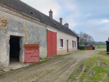 5HA et 1 maison à fort potentiel