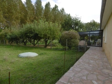 maison au calme avec 5 hectares. 5 ch. 700 m2 de dépendances