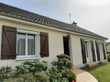 maison de 2 chambres et 1 bureau