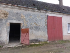 5HA et 1 maison à fort potentiel