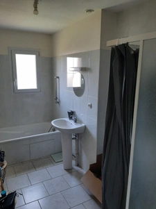  Location plain pied centre de Trangé