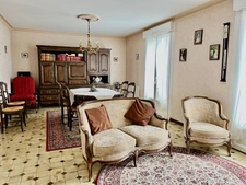 Charmante maison de plain-pied à la campagne avec grand terr