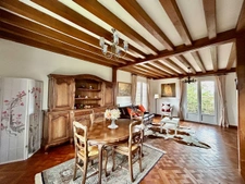 MAISON 4 CHAMBRES, PARC PAYSAGER, 2600M2 TERRAIN, DOUBLE GAR