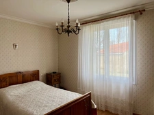 Charmante maison de plain-pied à la campagne avec grand terr