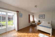 maison en pierres 3 chambres, 204m2, garage, grand terrain