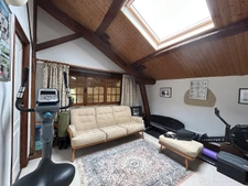 maison type longère avec parc paysager, carport, cuisine d'é