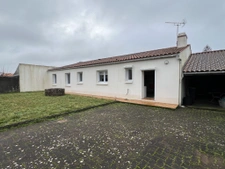 Charmante maison de plain-pied au coeur de bouin 107m2- doub