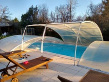 maison de maitre au calme de la campagne, piscine couverte, 