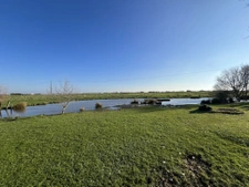 longère au coeur des marais sans vis à vis