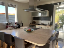 Maison spacieuse de 205m2 avec 7 chambres et Garage  