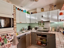 Maison de 123 m2 avec grand terrain, piscine couverte, 3 cha