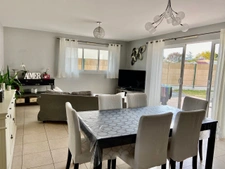  MAISON SPACIEUSE DE PLAIN-PIED - 5 chambres - DE 138m2 avec