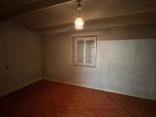 maison a fort potentiel au calme de la campagne de 85m2 - av