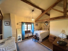 Propriété de caractère avec 14 hectares, lac et potentiel lo