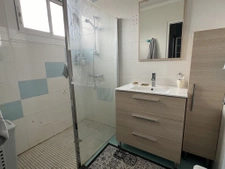 Maison de plain pied avec garages et jardin à Machecoul