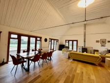 MAISON DE CHARME 4 CHAMBRES, GRAND TERRAIN ET BOIS ET 5400M2