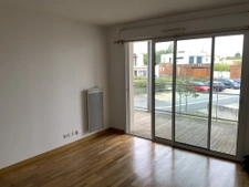 Appartement T2 dans résidence de standing, avec beau balcon 