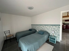 MAISON DANS UNE BELLE GRANGE DE 76m2 - plein sud