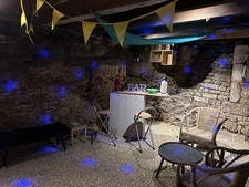 Café / salon de thé avec logement 3 chambres et jardin   For