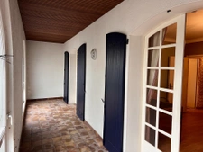 Maison d'architecte 5 chambres avec jardin clos, garage et b