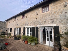 maison en pierres 3 chambres, 204m2, garage, grand terrain