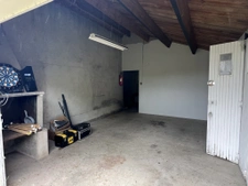 Maison de plain pied avec garages et jardin à Machecoul