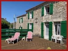 CHARMANTE MAISON PIERRES AVEC GARAGE ET ATELIER 123M2