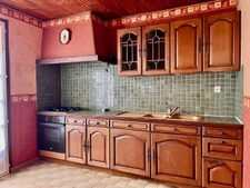 Maison à rénover avec activité équestre possible 2 chambres 