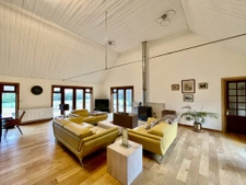 MAISON DE CHARME 4 CHAMBRES, GRAND TERRAIN ET BOIS ET 5400M2