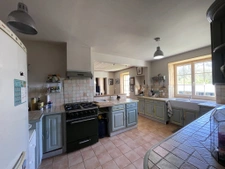 Vue lac, parc arboré, rivière et terrain de 3000 m2   3 cham