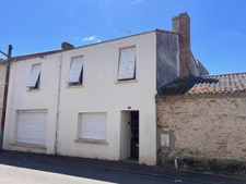 Maison familiale à fort potentiel à Saint-Cyr-en-Retz (Ville