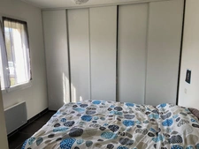 Maison de plain-pied de 106m2 avec garage et terrasse