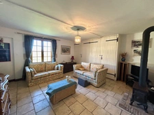 Propriété de caractère avec 14 hectares, lac et potentiel lo