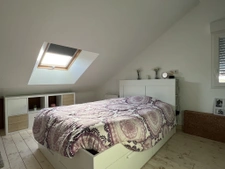 Maison spacieuse de 205m2 avec 7 chambres et Garage  