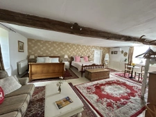 Maitre de maitre 206m2, 5 chambres, 4 salles d'eau, grand ja