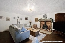 belle demeure en pierres, 2 chambres, piscine, dépendances