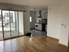 Appartement T2 dans résidence de standing, avec beau balcon 