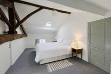 Maison de caractère 4 chambres avec 2 suites, double salon e