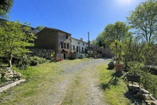 Vue lac, parc arboré, rivière et terrain de 3000 m2   3 cham