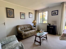 Maison de plain-pied 2 chambres, garage 