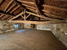 maison a fort potentiel au calme de la campagne de 85m2 - av