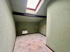 Maison à rénover avec activité équestre possible 2 chambres 