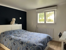 Maison spacieuse de 205m2 avec 7 chambres et Garage  